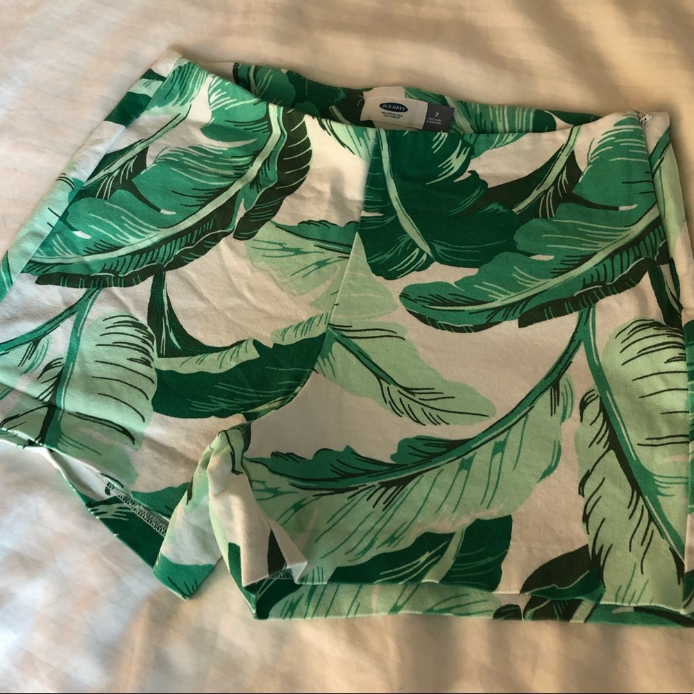 Banana Leaf Print Shorts